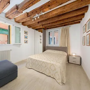 Apartment Cadamore, Venice